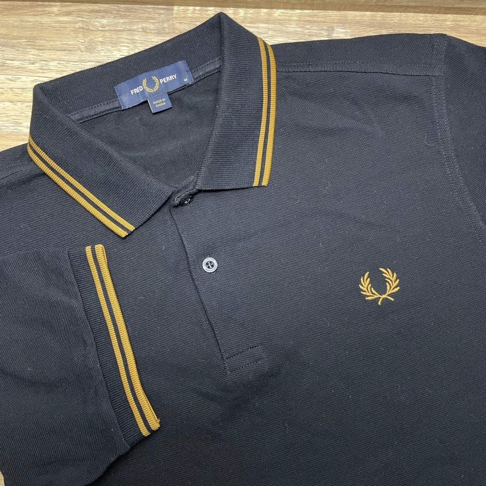 Fred Perry Mens Twin Tipped Polo Shirt Black Gold Short Sleeve Medium Pique EUC